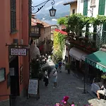 Bed and Breakfast Al Chiare 4*